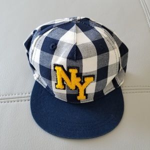 H&M BABY BOY CAP 4-6M